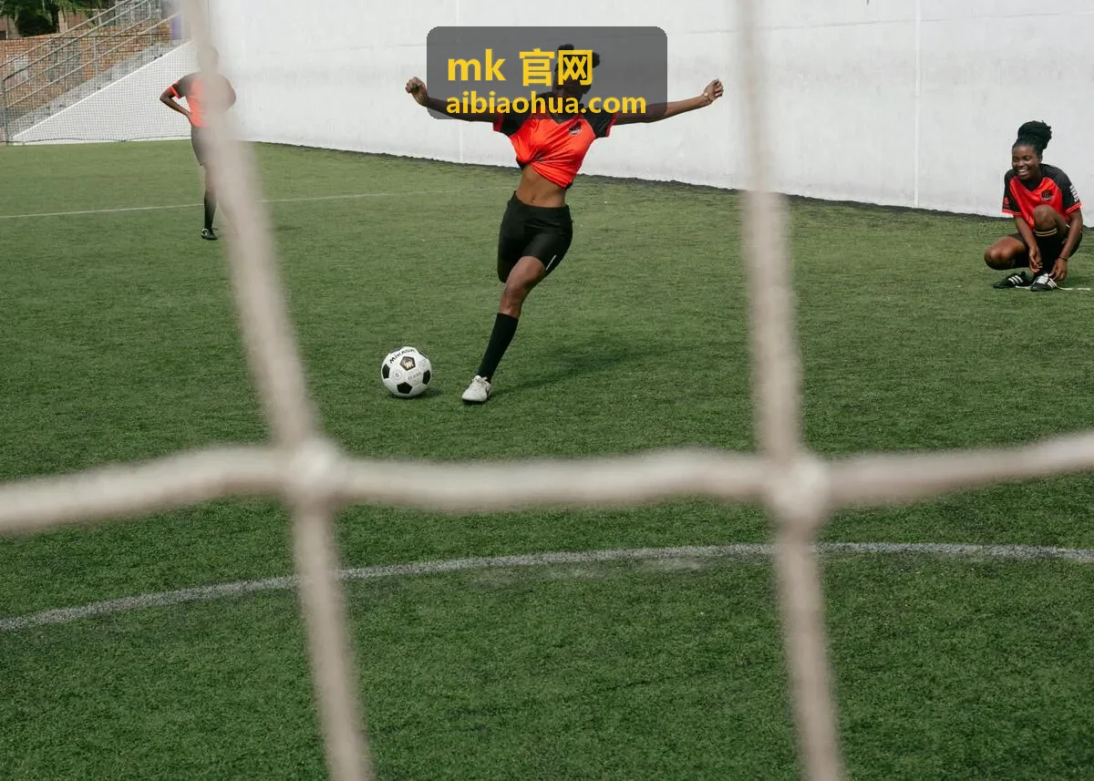 MK 官网嘉宾阵容栏目的人物分享现场图片